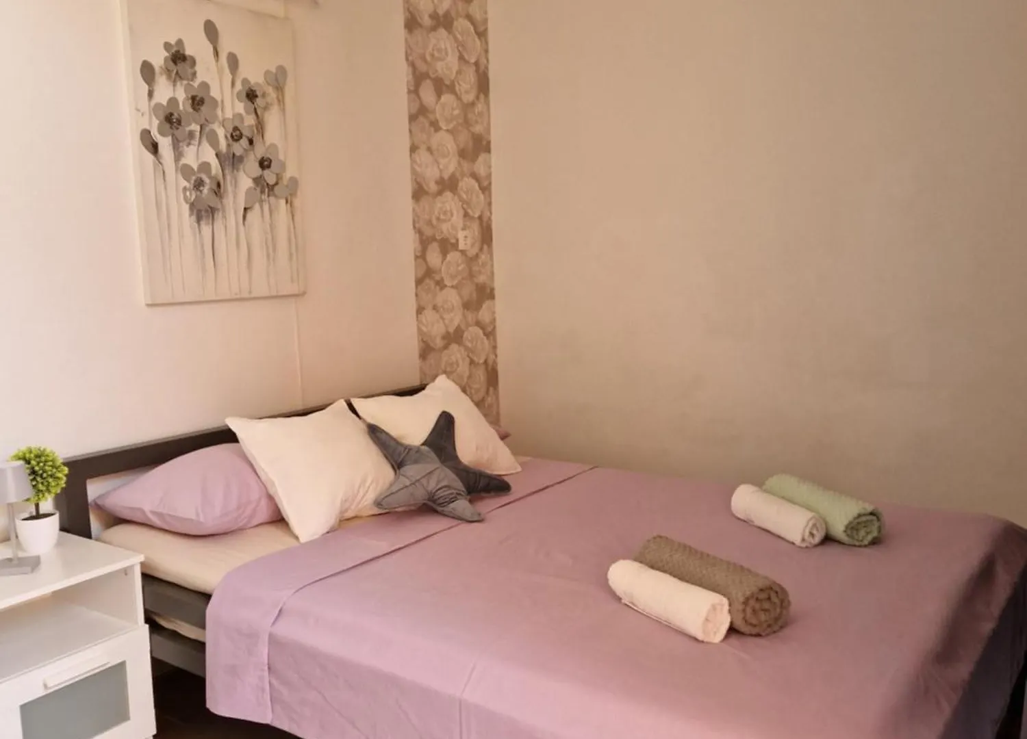 Apartment Aurelia Apartments, Vir