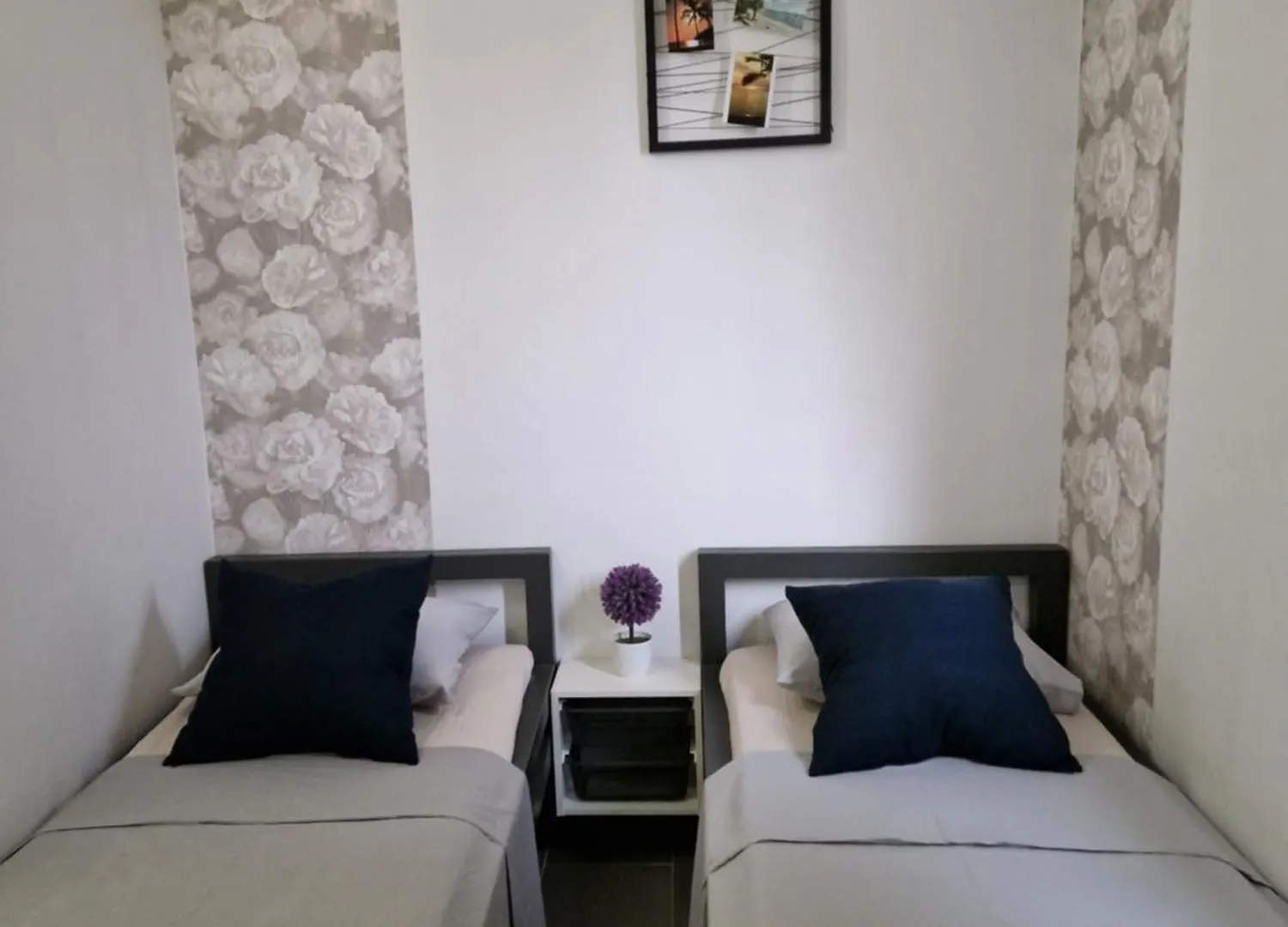 Aurelia Apartments, Vir Apartment